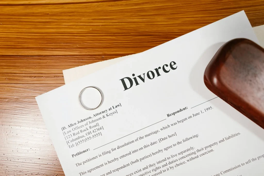 Can a Notary do a Divorce